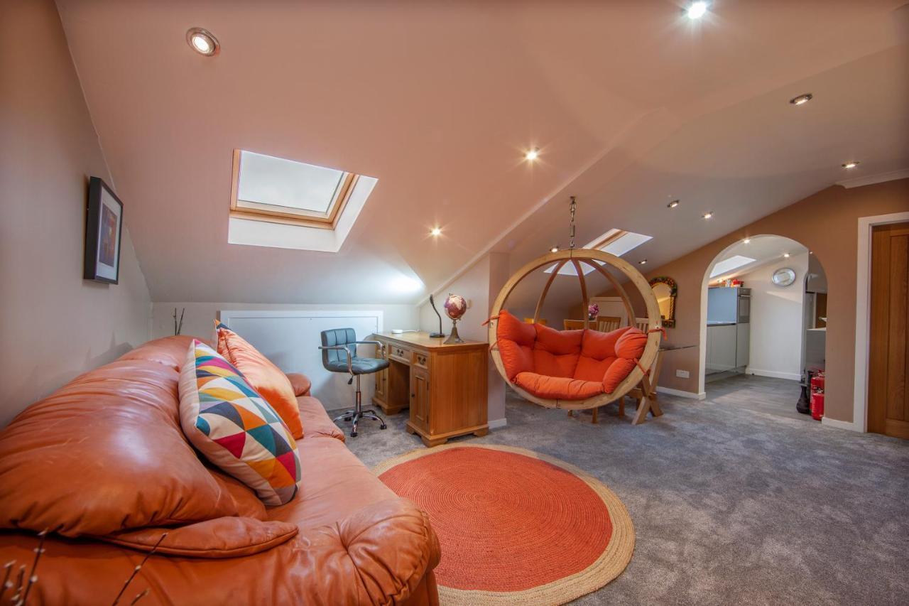Premium 2Nd Floor 2 Bed Apt Sleeps 4 Adults In Oban Town Buitenkant foto