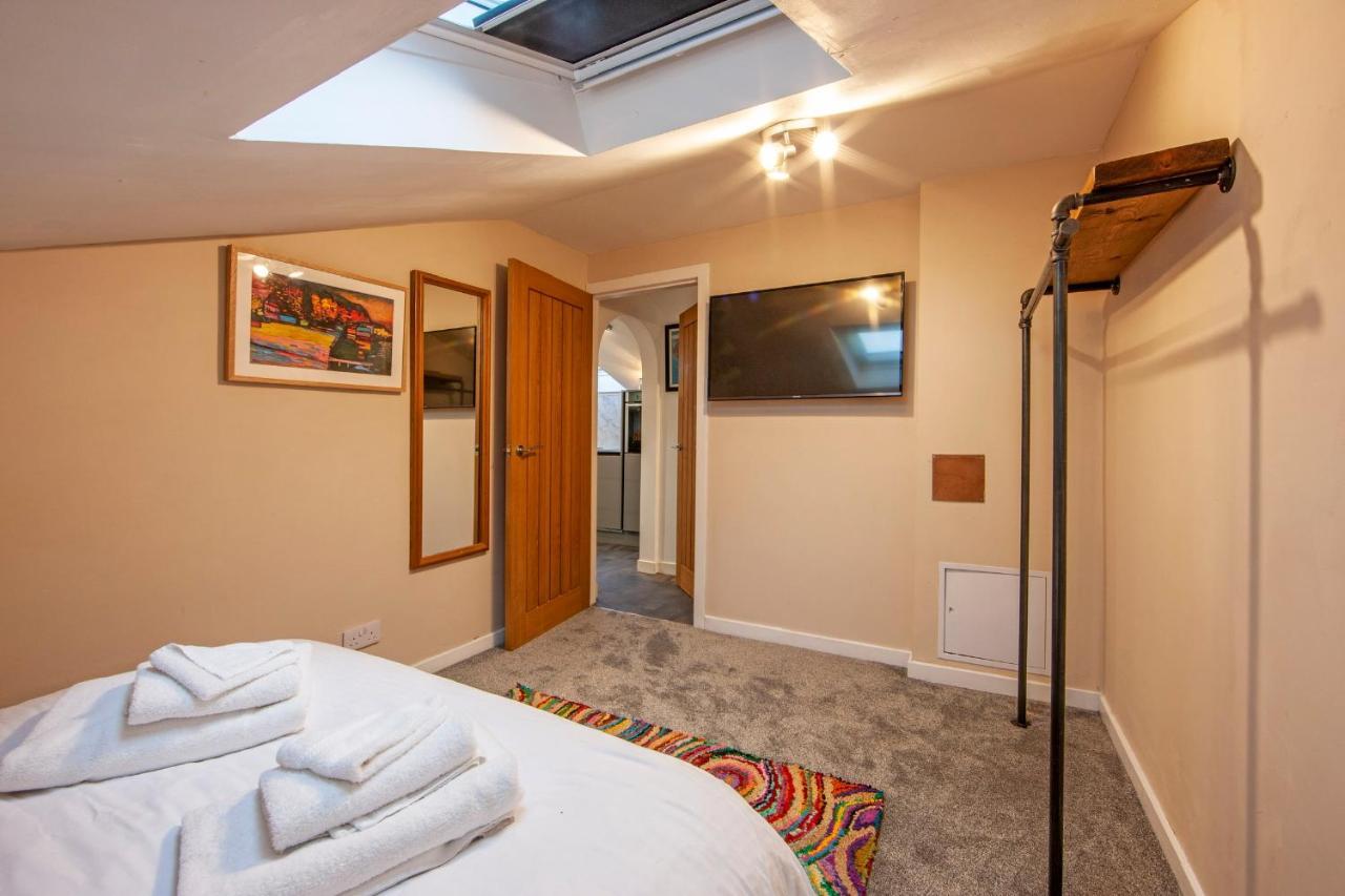 Premium 2Nd Floor 2 Bed Apt Sleeps 4 Adults In Oban Town Buitenkant foto